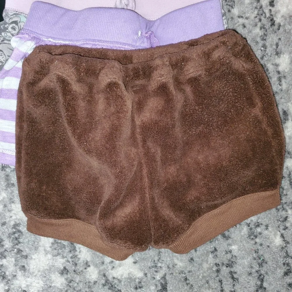Girls Set of 4 Shorts~~ M (6/7/8)